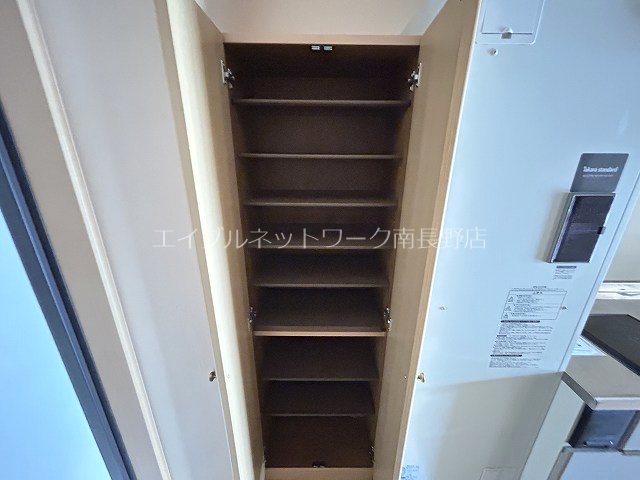 サンピュア 収納