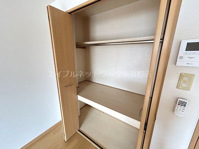 サンピュア 収納