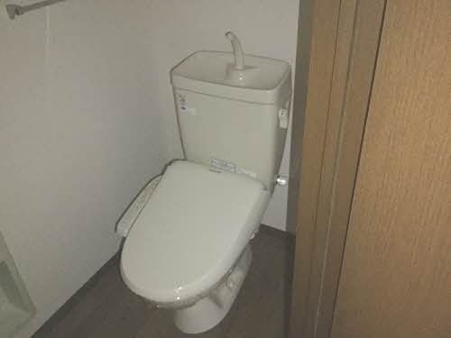 フラットケー　Ｃ棟 トイレ