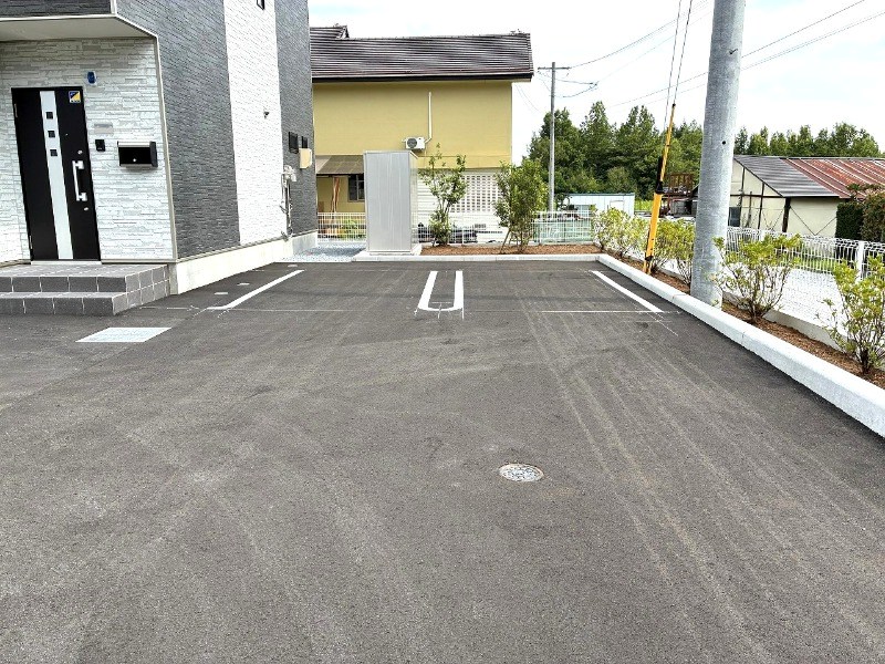 Grasse  Bois　Ａ 駐車場