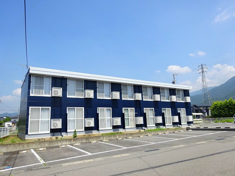 グランドシティ八木沢 外観