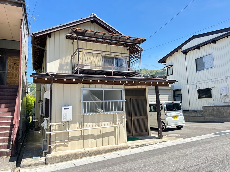 穂波温泉西湯ベランダ付戸建 外観