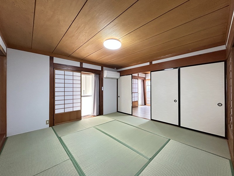 穂波温泉西湯ベランダ付戸建 リビング