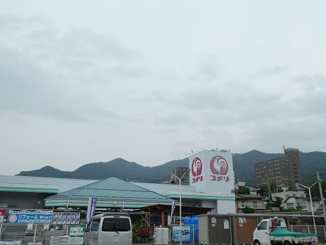 穂波温泉西湯ガレージ付戸建 ホームセンター