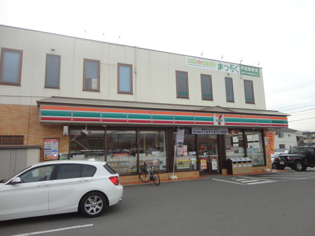グランシャリオ市川Ｂ コンビニ