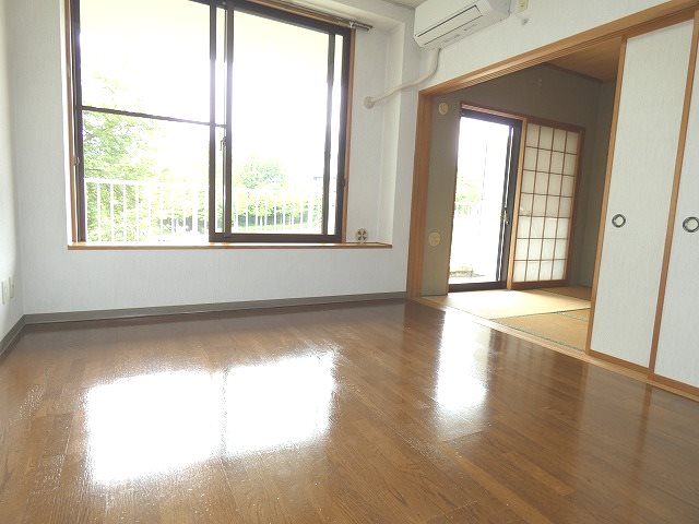 ライトコート青山 その他