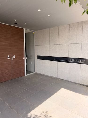 サーパス城西 エントランス