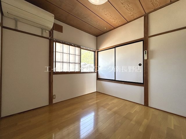 宮沢アパート ベッドルーム