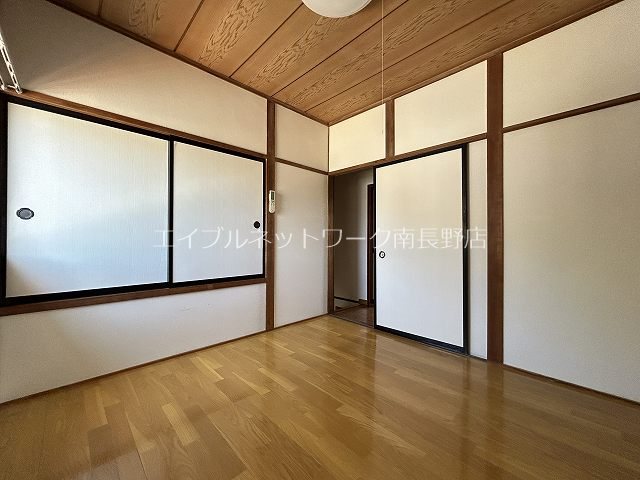 宮沢アパート ベッドルーム