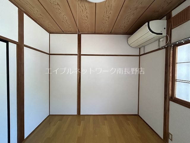 宮沢アパート ベッドルーム