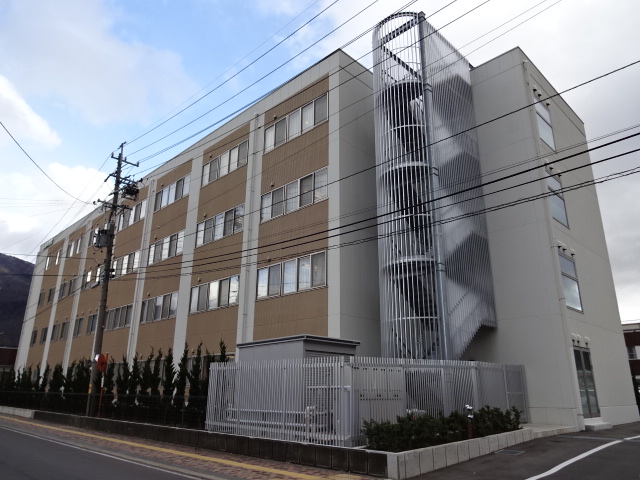 宮沢アパート 総合病院