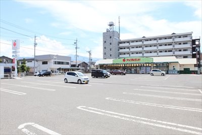 上高地コーポ 駐車場