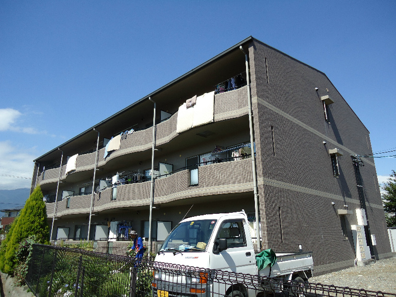 長野県安曇野市穂高柏原 外観