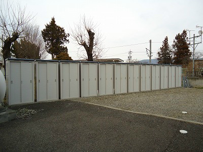 長野県安曇野市穂高柏原 収納