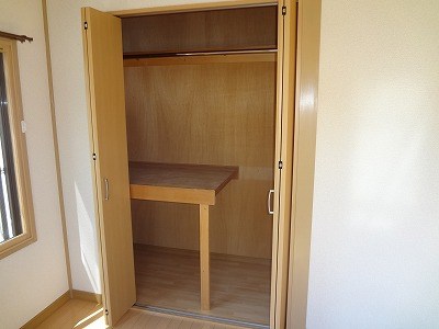 塩ノ崎ビル 収納