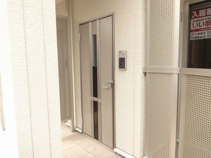 カーサフェリーチェ　Ｍ 玄関