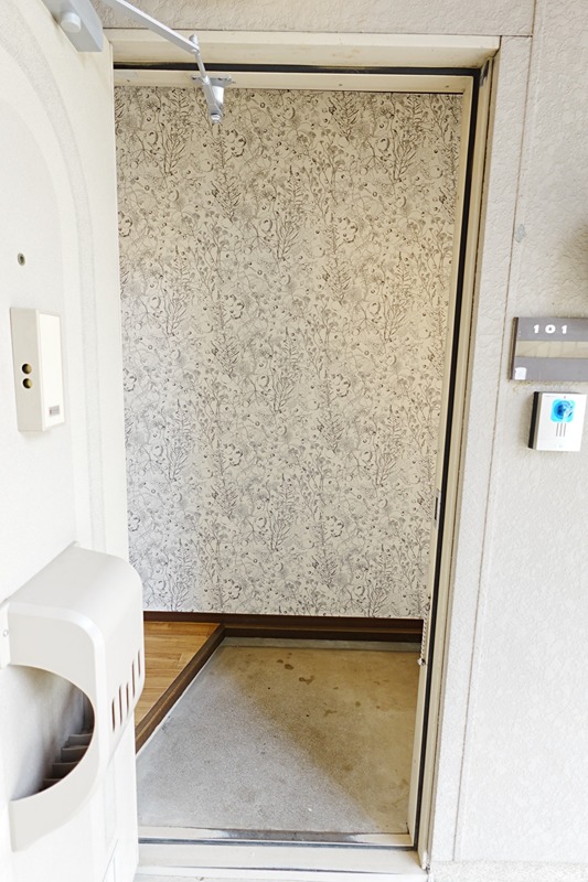 アトゥレあすかA 玄関