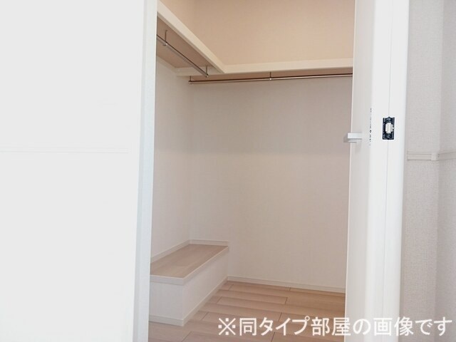 ミニョン　フロル　Ａ 収納