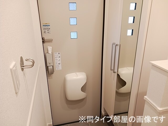 ミニョン　フロル　B 玄関