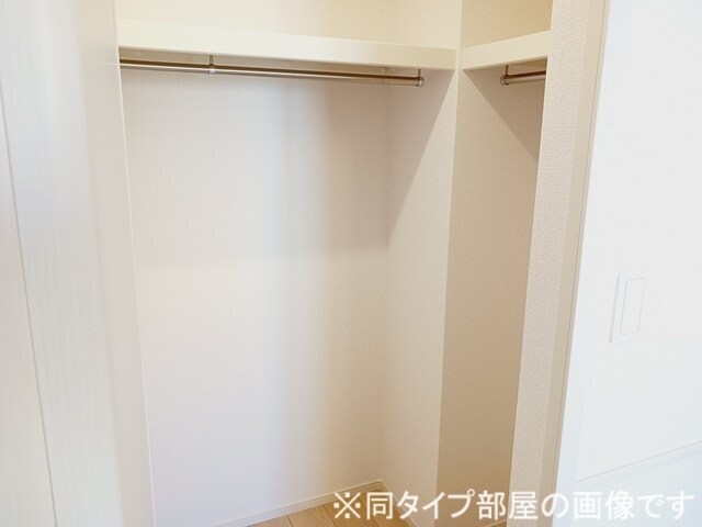 ミニョン　フロル　Ａ 収納