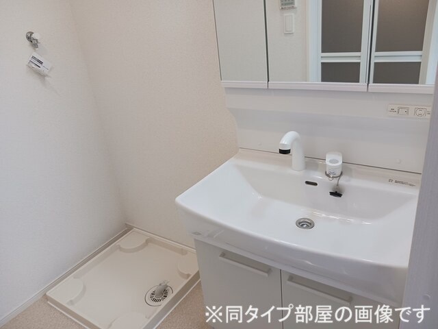ミニョン　フロル　Ａ 洗面所