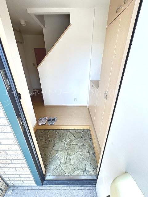 クランツウェストＡ 玄関