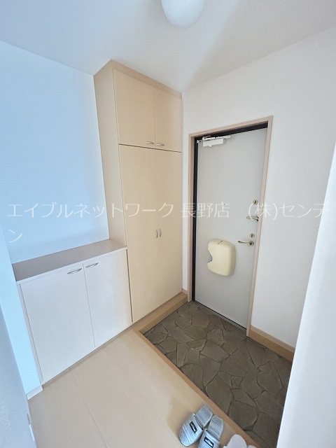 クランツウェストＡ 玄関