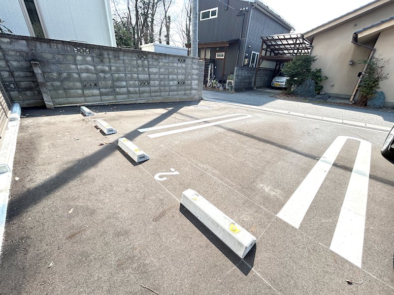 シャーメゾン宮の杜 駐車場