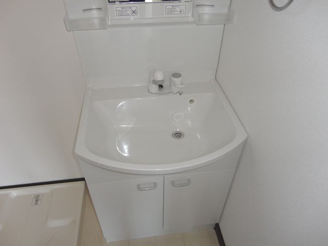 Azure House　B 洗面所
