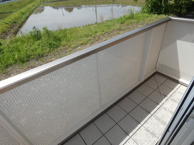 ディアス桜夏 ベランダ