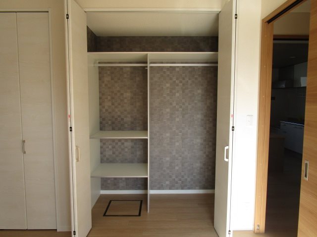 プルミエール桐原Ａ棟 収納