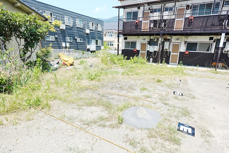 KURA　Base 駐車場
