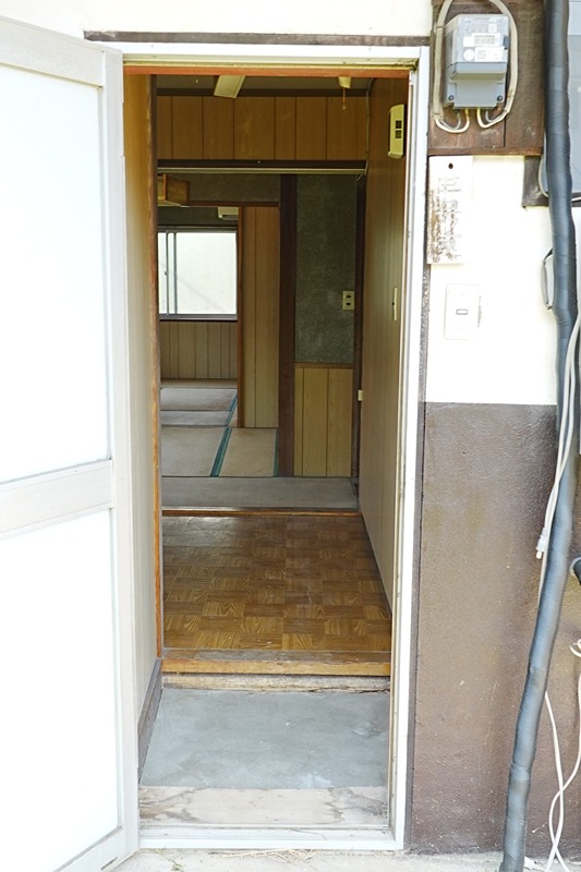 KURA　Base 玄関