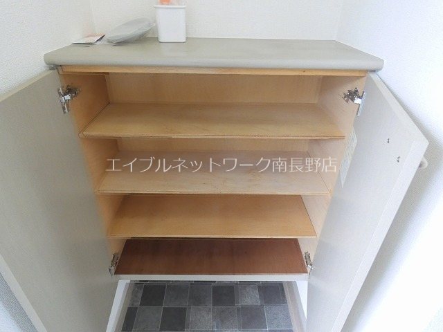シティハイムA 玄関