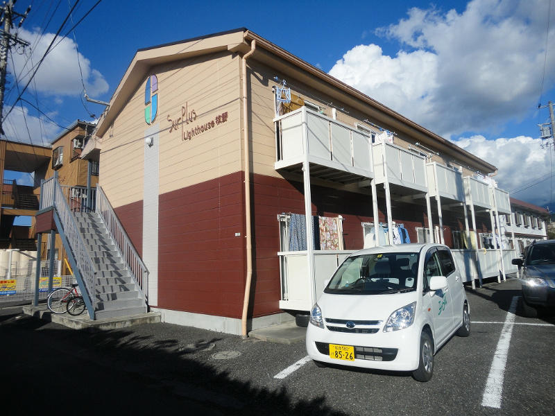 Surplus LightHouse牧野 外観