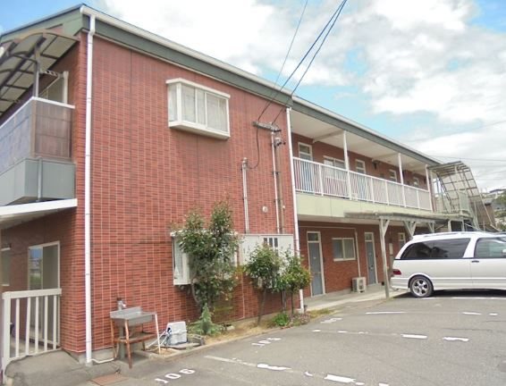 エスポワール城山 駐車場
