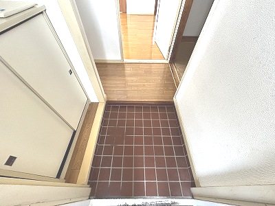 コーポ辰巳 玄関