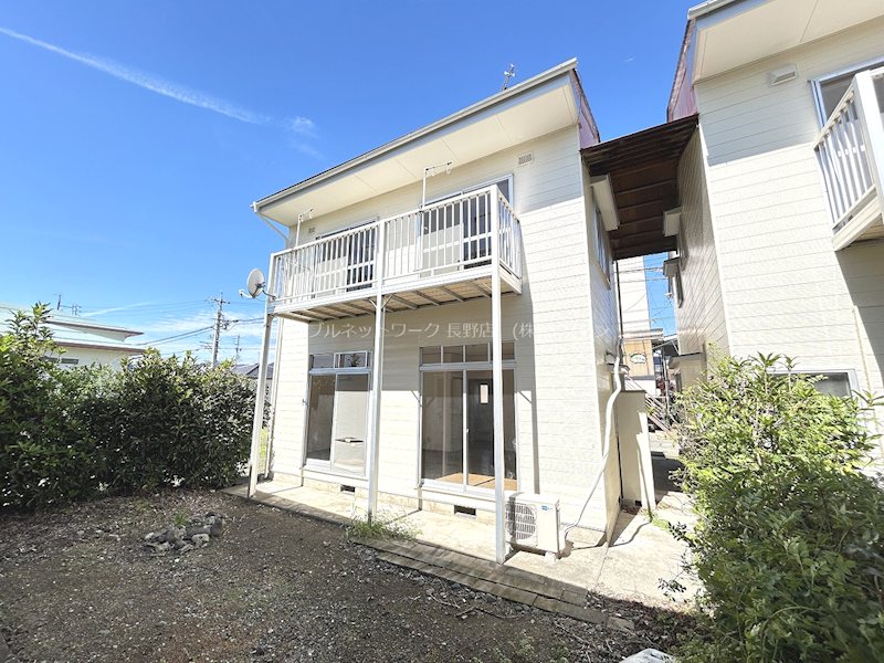 伊藤貸家　西 外観