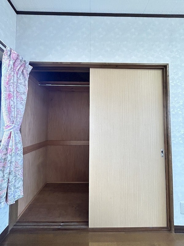 若槻団地戸建 収納