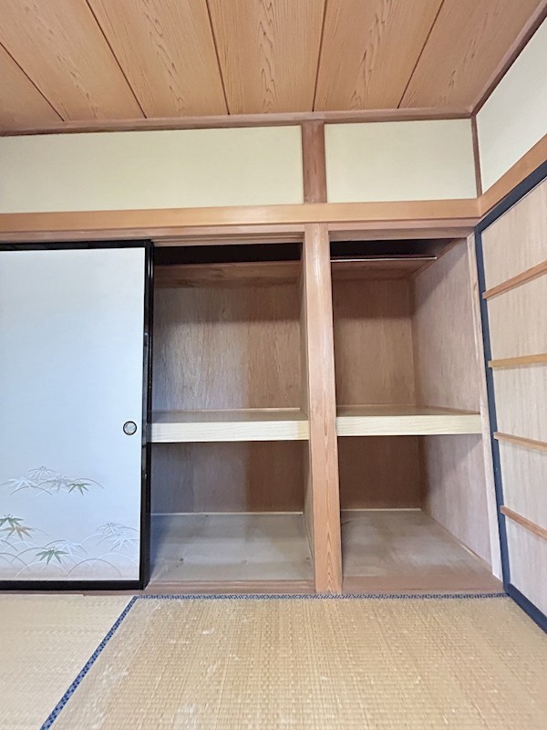 若槻団地戸建 収納