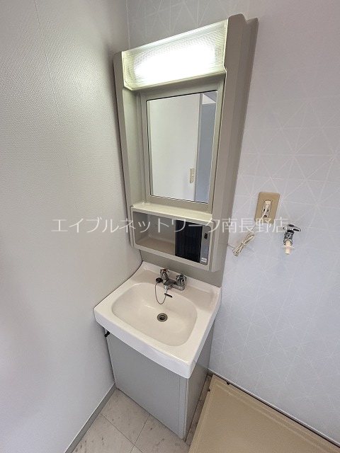 サンビレッジ東永Ａ棟 洗面所