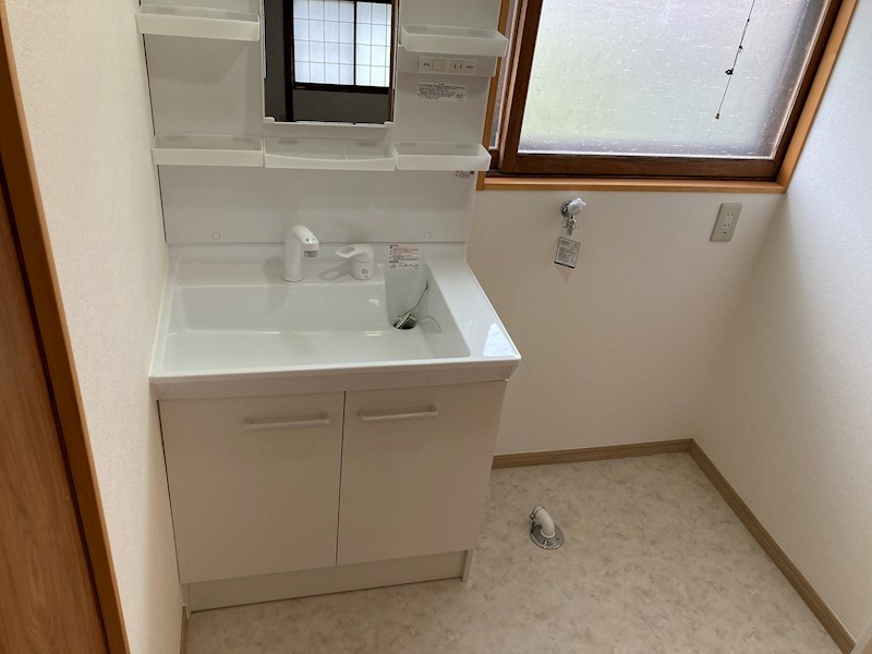 下田アルプス区貸家 洗面所