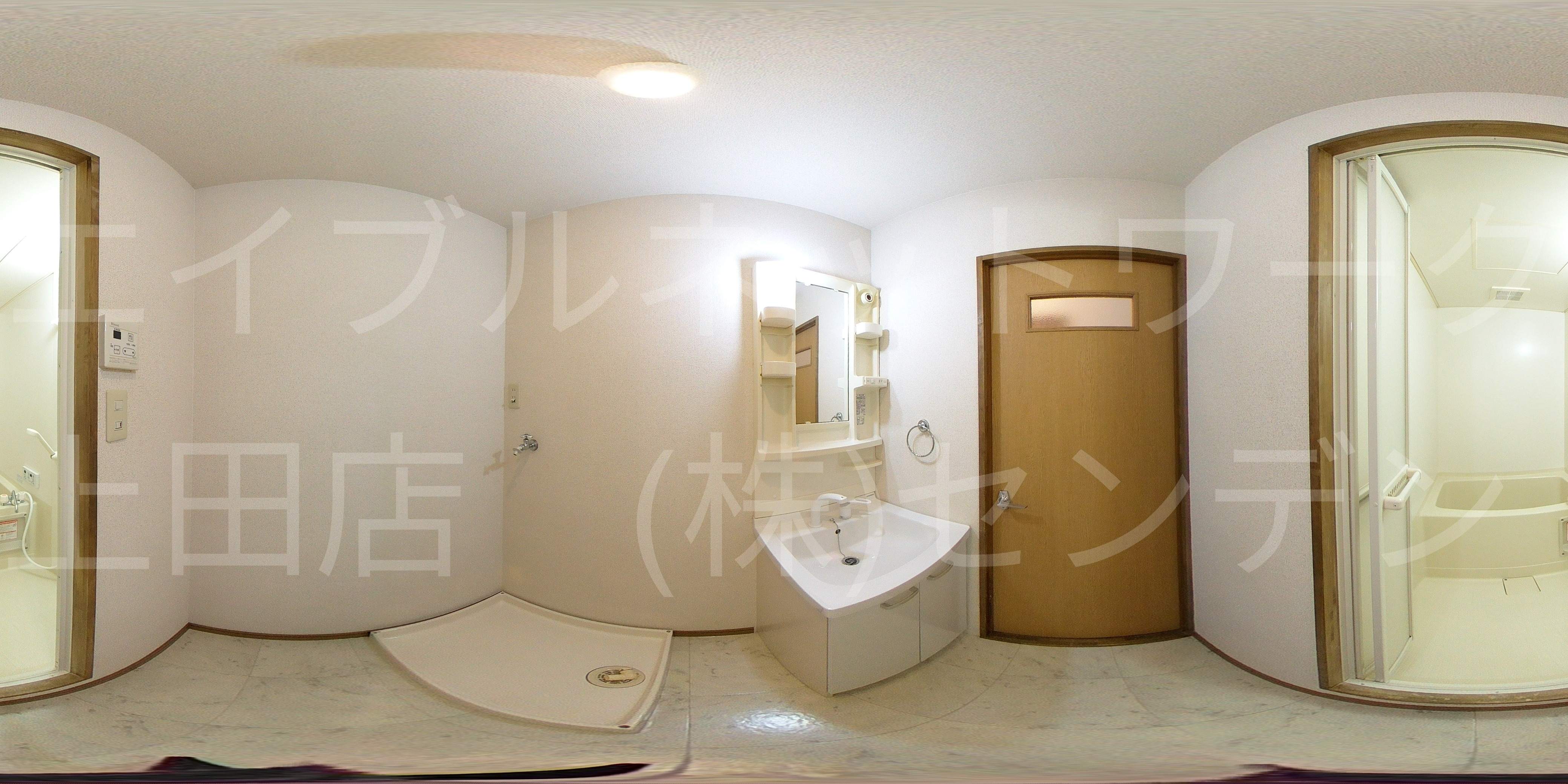 Surplus(サープラス)よこせき 洗面所
