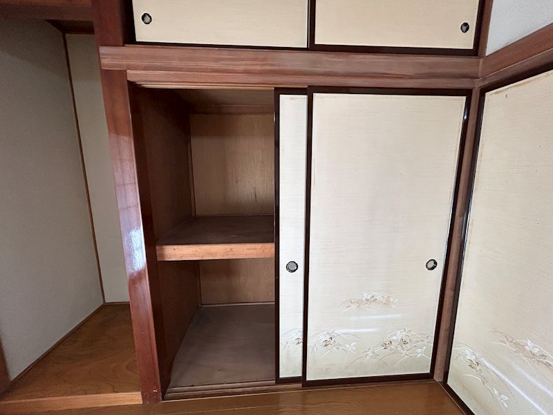 埋橋2丁目アパート 収納