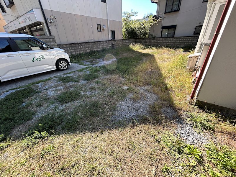 埋橋2丁目アパート 駐車場