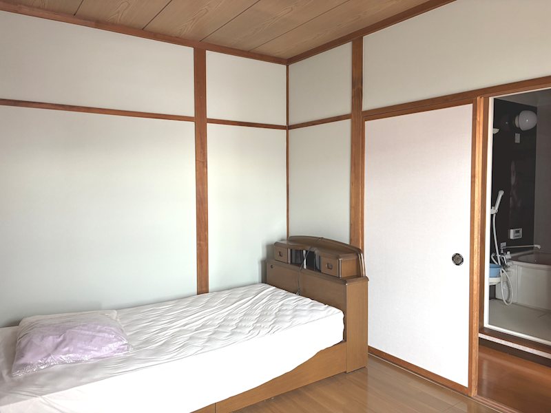新村ただちやビル ベッドルーム