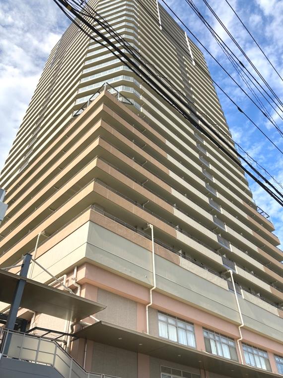 ザ・ファーストタワー 外観