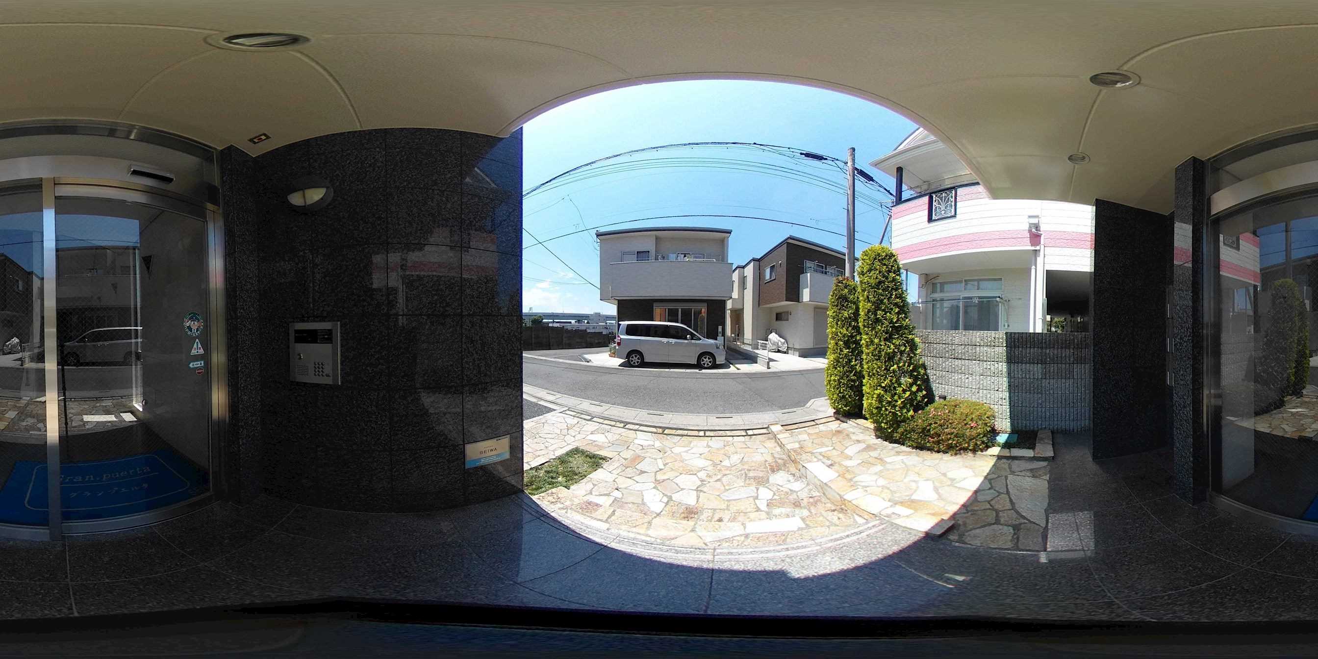 エントランス
