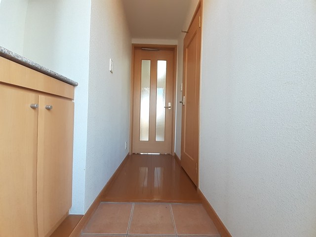 カーサ　ヴェンティ 玄関