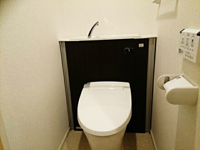 エクセレント　クローバー トイレ